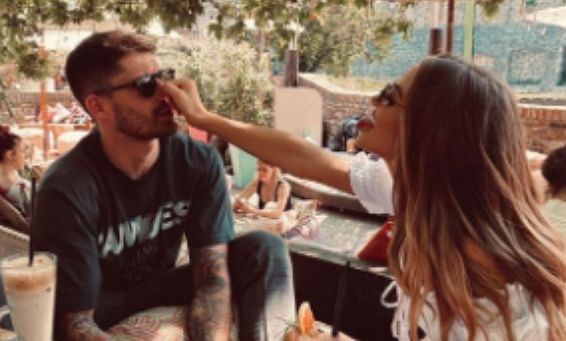 nino iznenadio teodoru