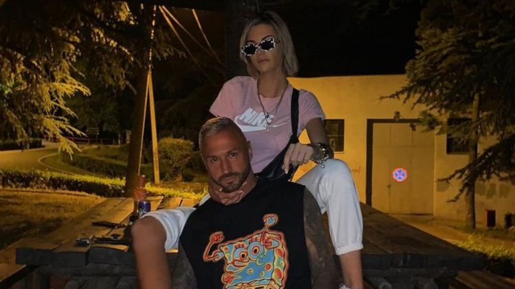 tara i ša uhvaćeni zajedno