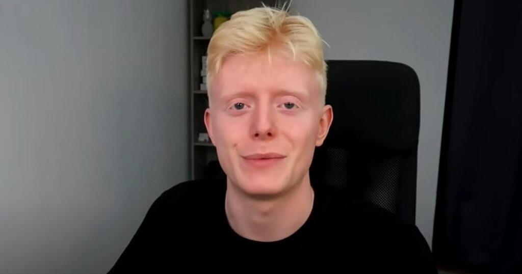 DRAMA! IZBUŠENE GUME, UNIŠTENE TABLICE! Jutjuber NAPADNUT od strane nepoznate osobe DRAMA! IZBUŠENE GUME, UNIŠTENE TABLICE! Jutjuber NAPADNUT od strane nepoznate osobe