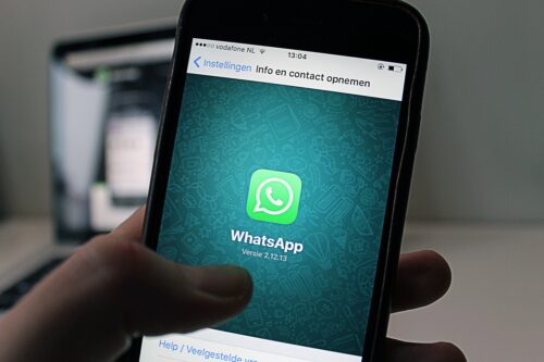 KAKO PREPOZNATI HAKOVAN WHATSAPP NALOG: Ovih 8 znakova sugerišu na to da vam je neko pročitao SVE PORUKE!