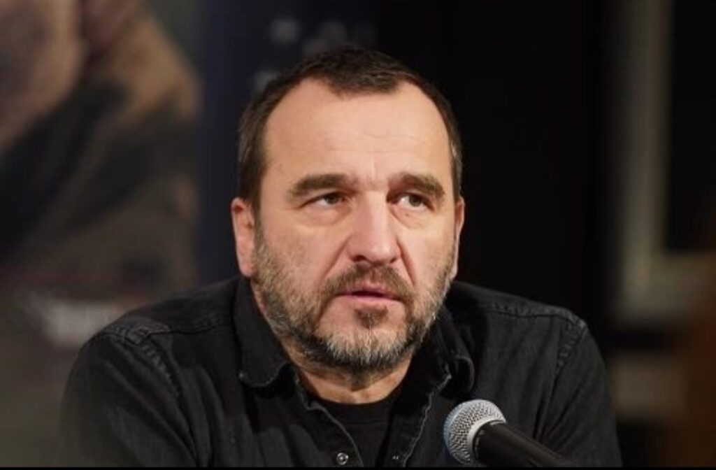 RIJALITI UČESNICI SU ZA PSIHIJATRIJU, PRIGLUPA MASA GLEDA TO: Šokantna izjava Nenada Jezdića, izgovorio BRUTALNE stvari!