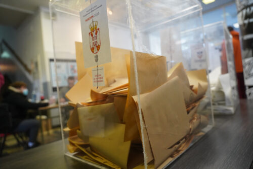 SRBIJA PONOVO GLASA NA JESEN!