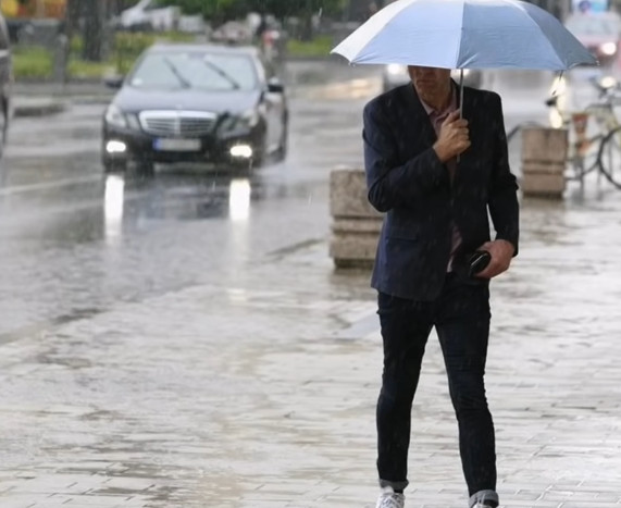 Slede nam kišni dani