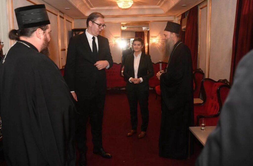 Jake reči i poruke Vučića na godišnjicu progoma