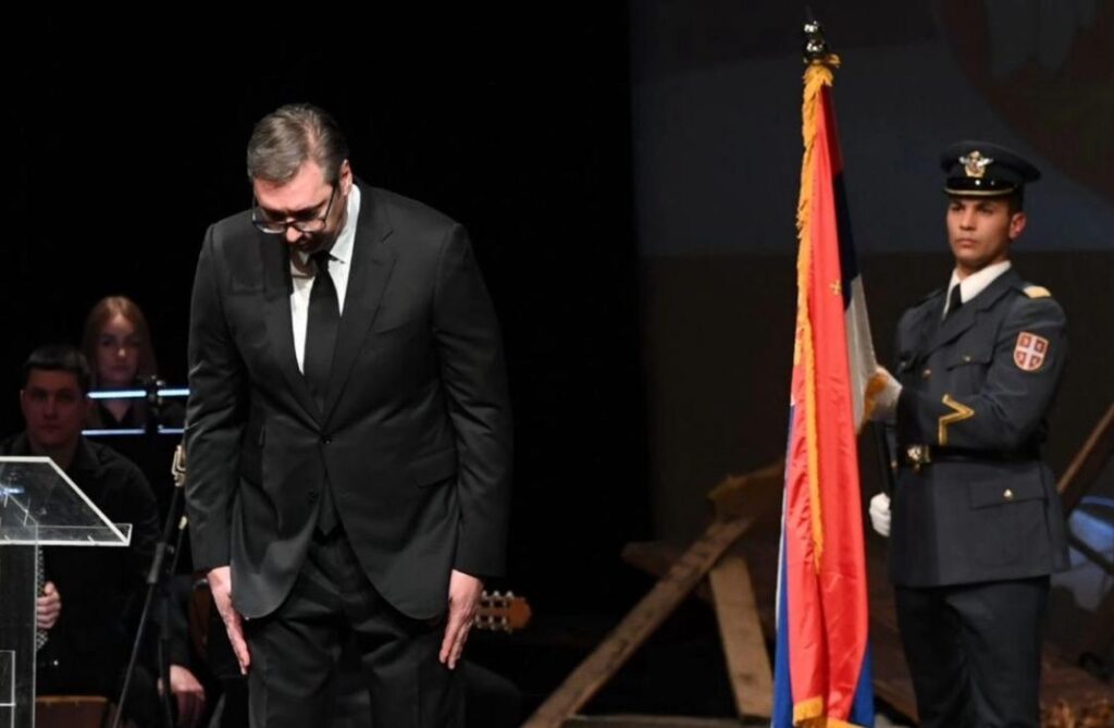 Jake reči i poruke Vučića na godišnjicu progoma