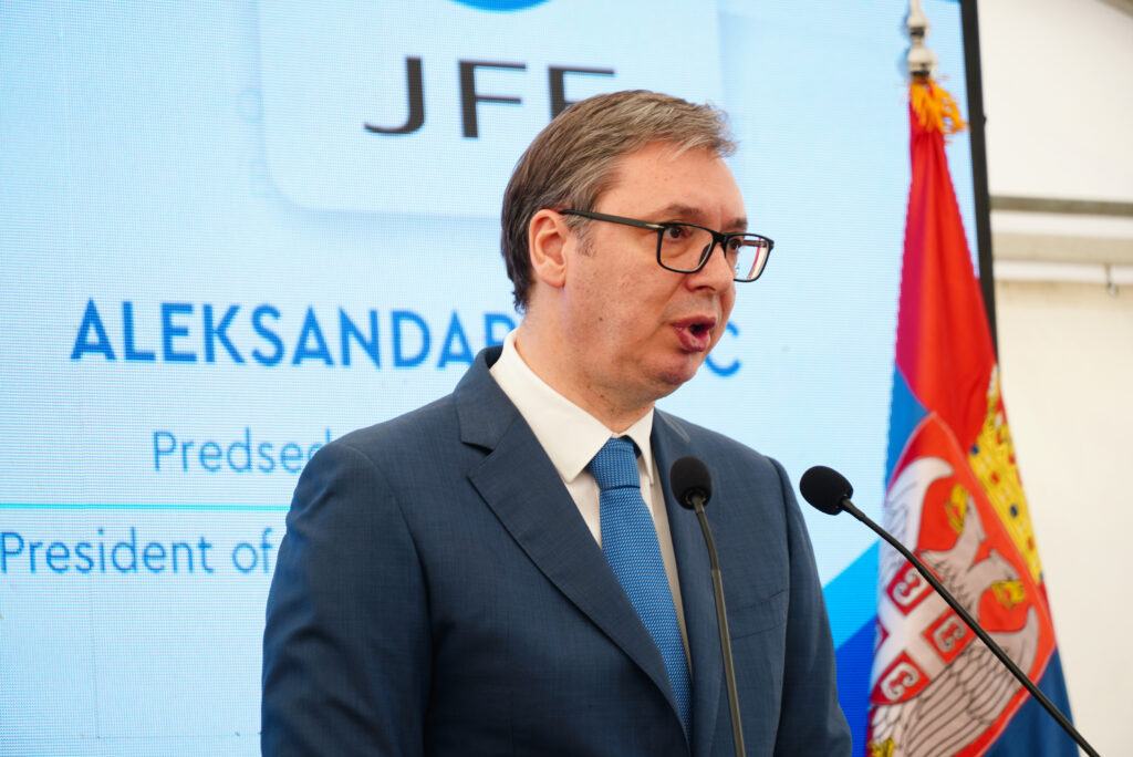 Rot nikako da obuzda svoje ludilo jer Vučić neće da prizna Kosovo!