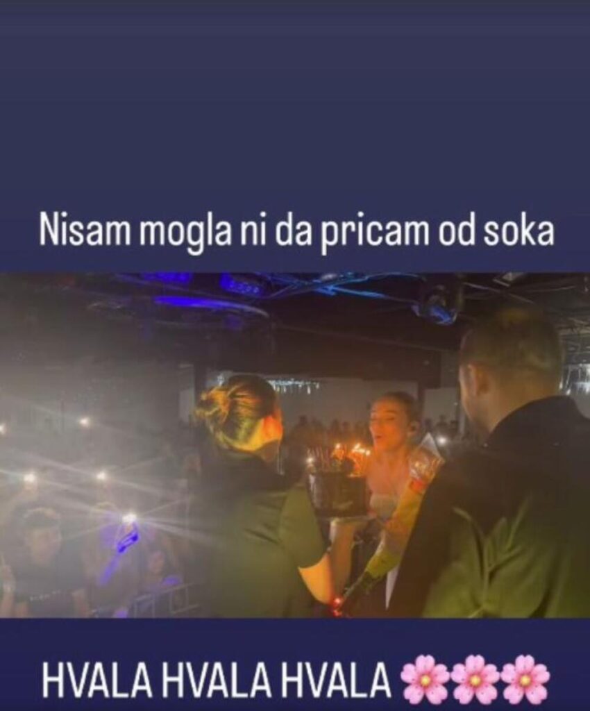 Breskvica grca u suzama