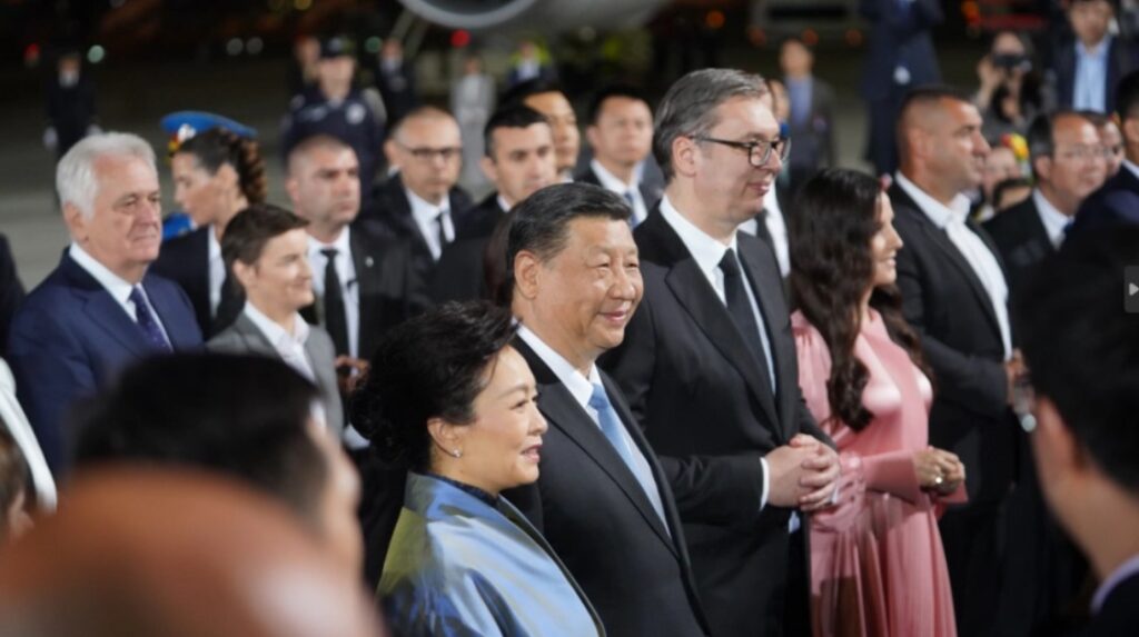 Predsednik Vučić dočekao Si Đipinga