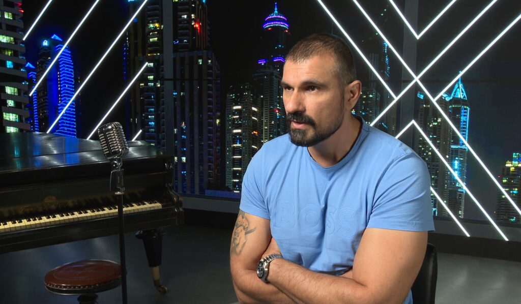 Povukao sam se u medijsku ilegalu!