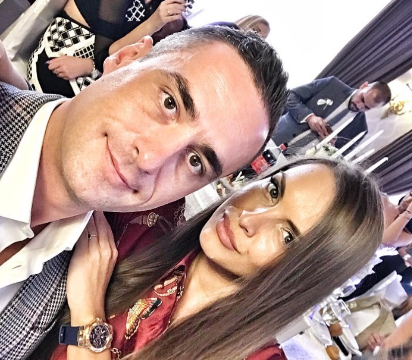 "SVEŠTENIK JE ČUO NJEN GLAS, SNIMAO SAM JE KRIŠOM!" Aleksandar Požgaj: "Našao sam mušku majicu na našem bračnom krevetu"