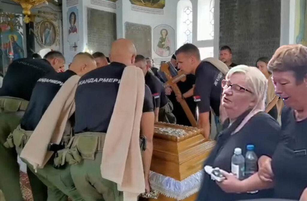 “JESI ZASPALA?” POSLEDNJA PORUKA koju je Nikola Krsmanović poslao MAJCI