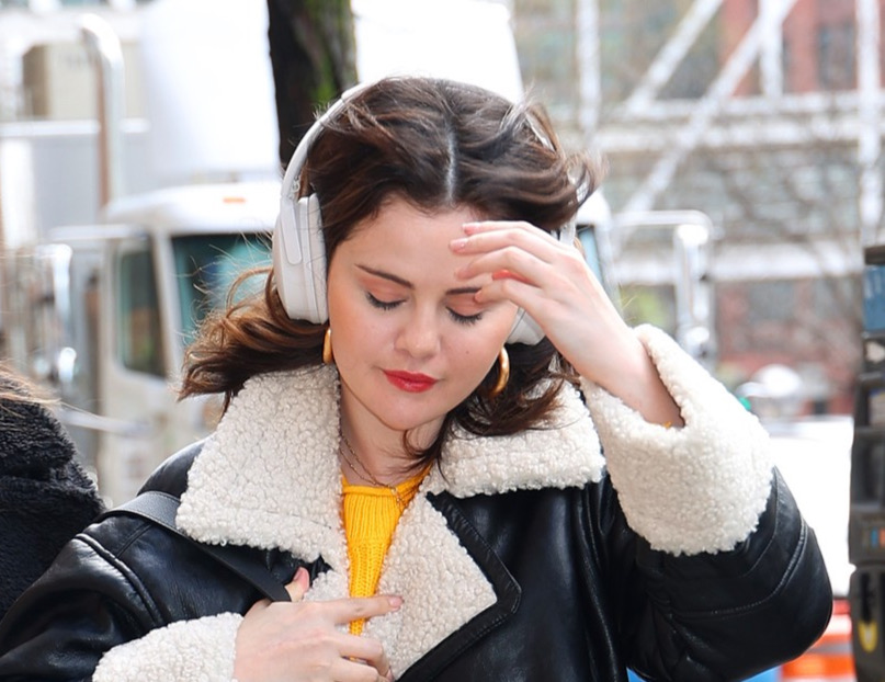 Pevačica završila u ludnici