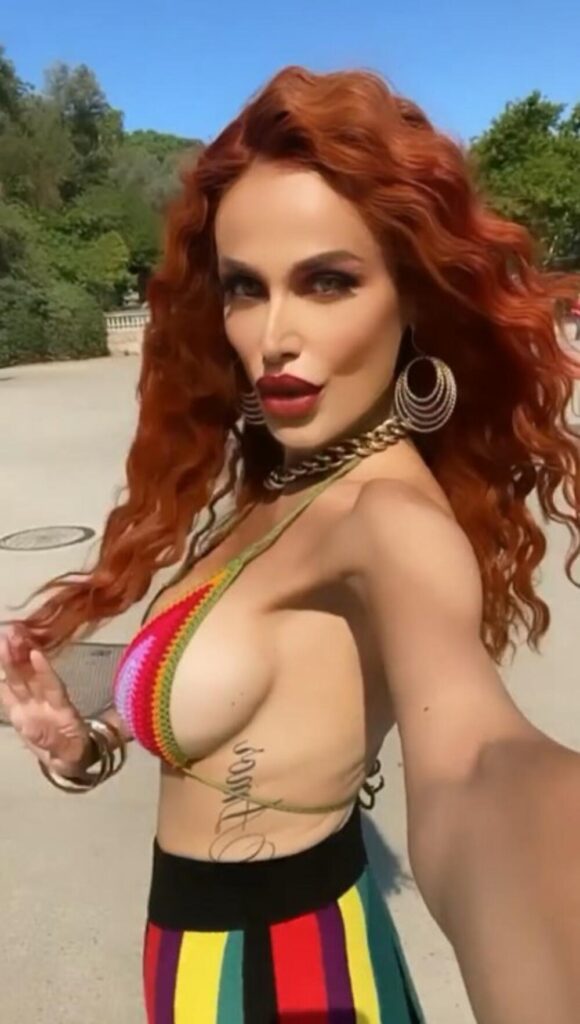 INDIRA ARADINOVIĆ INDI • INDIRA_INDY_ARADINOVIC / INSTAGRAM