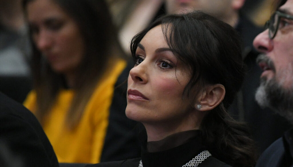 VOJIN PIJANČI U KAFANI, DOK SE SLOBODA DUHOVNO UZDIŠE: Evo gde je uhvaćen poznati glumac nakon SKANDALA!