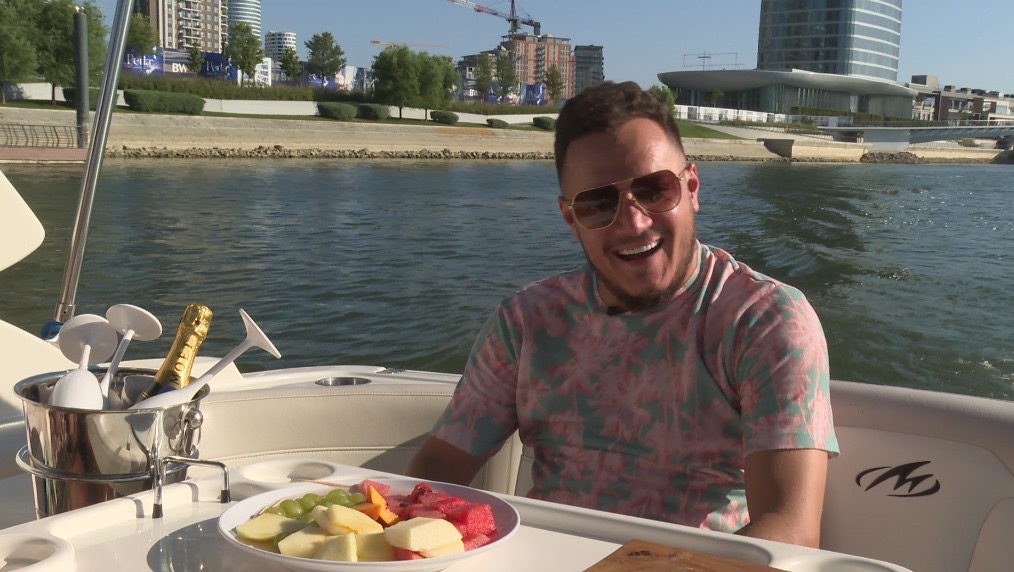 “MOJA DEVOJKA JE BILA MOJE SVETLO NA KRAJU TUNELA!” Gasttozz ekskluzivno za Hype TV “Ona je ispala pravi heroj! Sve vreme je bila uz mene”