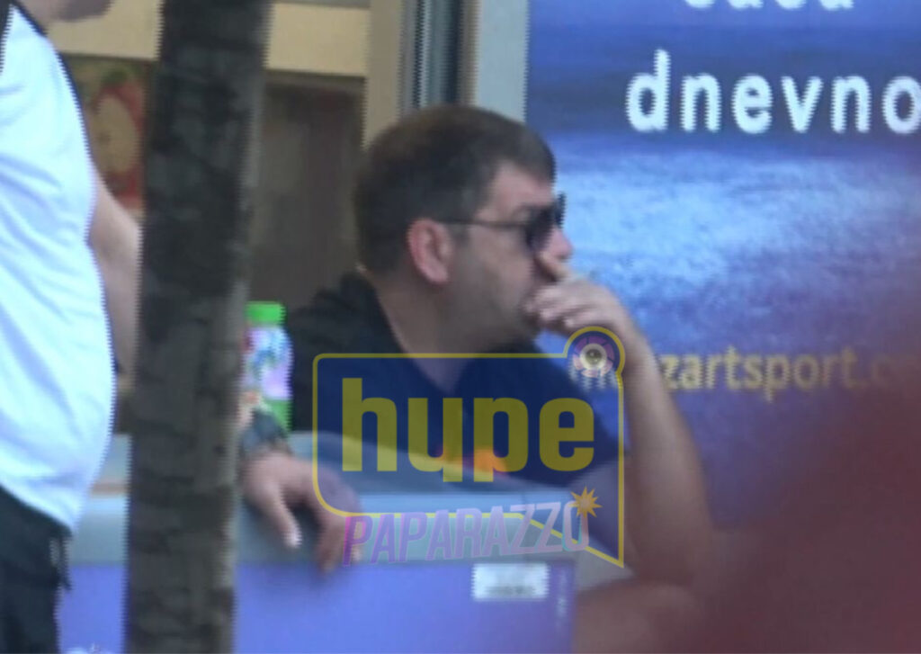 (HYPE PAPARAZZO) Miljana Kulić i Ivan Marinković završili u URGENTNOM CENTRU! Marija VAN SEBE! (VIDEO) (HYPE PAPARAZZO) Miljana Kulić i Ivan Marinković završili u URGENTNOM CENTRU! Marija VAN SEBE! (VIDEO)