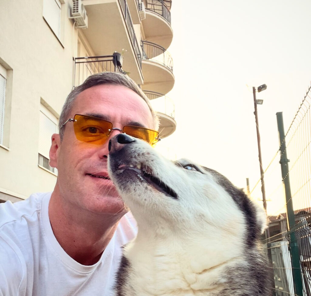 "JA SAM BIO KAO ANĐELO! Imao sam dosta kombinacija i vezica!" Aleksandar Požgaj progovorio o NOĆNOM ŽIVOTU i aferama (VIDEO) Foto: Instagram printscreen/Aleksandar Požgaj
"JA SAM BIO KAO ANĐELO! Imao sam dosta kombinacija i vezica!" Aleksandar Požgaj progovorio o NOĆNOM ŽIVOTU i aferama (VIDEO)