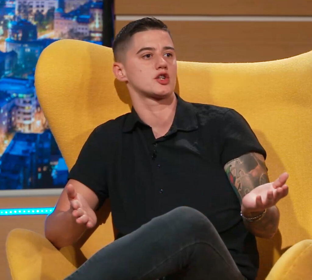 I KAMEN BI ZAPLAKAO! Prekid emisije! U studiju odzvanjali JECAJI! Bojana Pavlović ispustila dušu “Svi su mi okrenuli leđa” I KAMEN BI ZAPLAKAO! Prekid emisije! U studiju odzvanjali JECAJI! Bojana Pavlović ispustila dušu “Svi su mi okrenuli leđa”