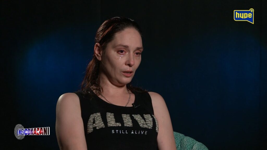 (NE)DOKAZANI: "UDARAO ME JE ČEKIĆEM U GLAVU, SVE DOK ČEKIĆ NIJE PUKAO!" Uznemirujuća ispovest žene koju je pre MANJE OD MESEC DANA bivši partner napao nožem u njenom stanu na Čukarici Foto:Hypetv/Nedokazani Dragana Krunić
(NE)DOKAZANI: