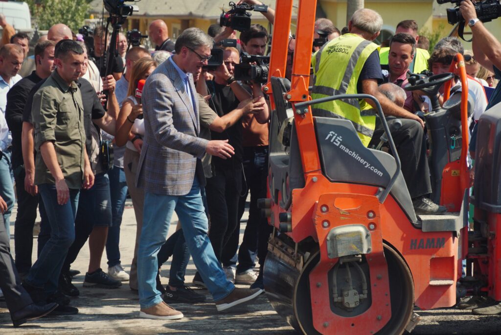 Ko ne želi da Srbija ubrzano napreduje