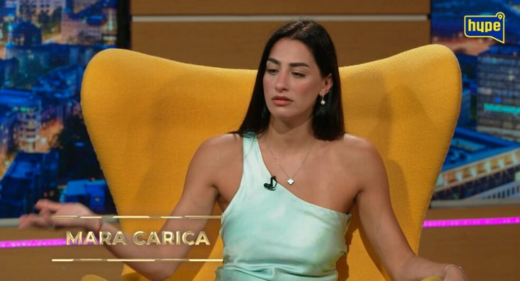 ŠOK NAD ŠOKOVIMA! Pevačica skočila USRED EMISIJE "Šta radiš to?" Prekid snimanja, a onda usledilo LUDILO! ŠOK NAD ŠOKOVIMA! Pevačica skočila USRED EMISIJE "Šta radiš to?" Prekid snimanja, a onda usledilo LUDILO!