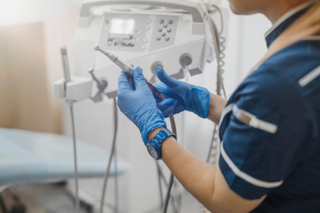 Foto: Profimedia/Zubar
JEZIVO! Devojčica umrla nakon VAĐENJA ZUBA: Nezapamćena tragedija!