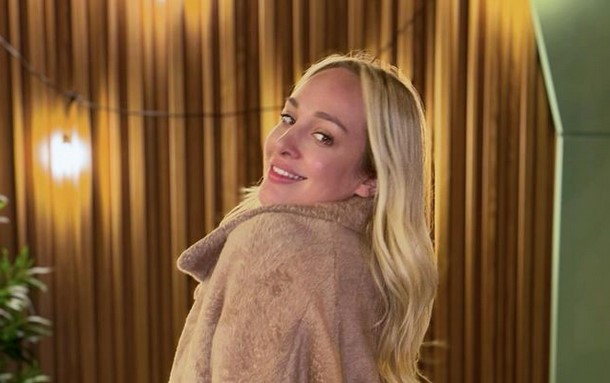 OVDE JE ŽIVELA LUNA ĐOGANI U MLADOSTI! Luksuzna kuća u Švedskoj kao iz BAJKE: Ogromno dvorište, voćnjak i ljuljaške