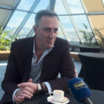 "Moje ćerke znaju da su usvojene"