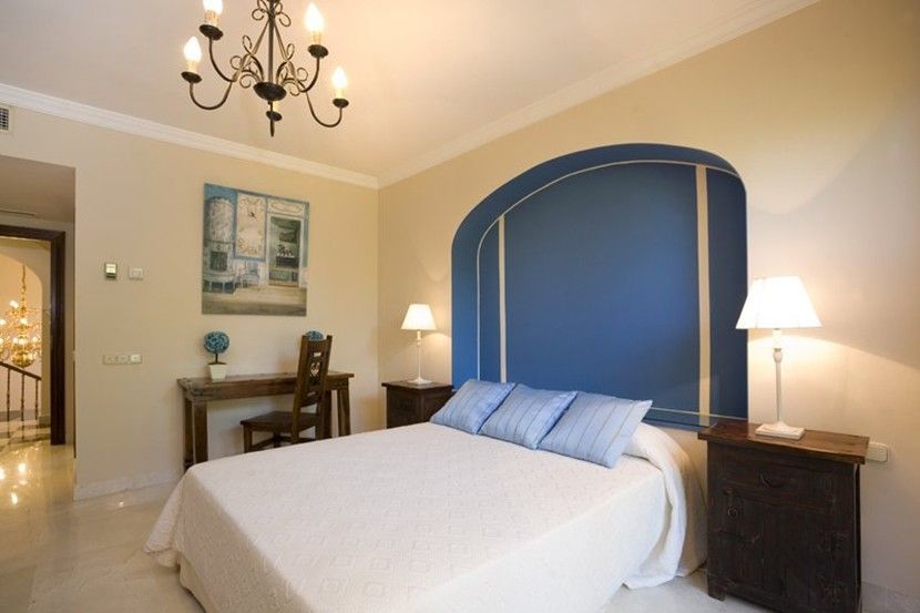 8 kupatila, bioskop, teretana i bazen