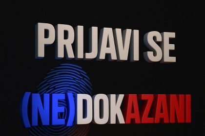 (NE)DOKAZANI