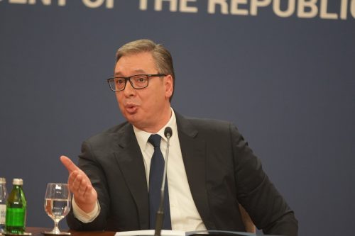 PREDSEDNIK VUČIĆ POSLAO SNAŽNU PORUKU
