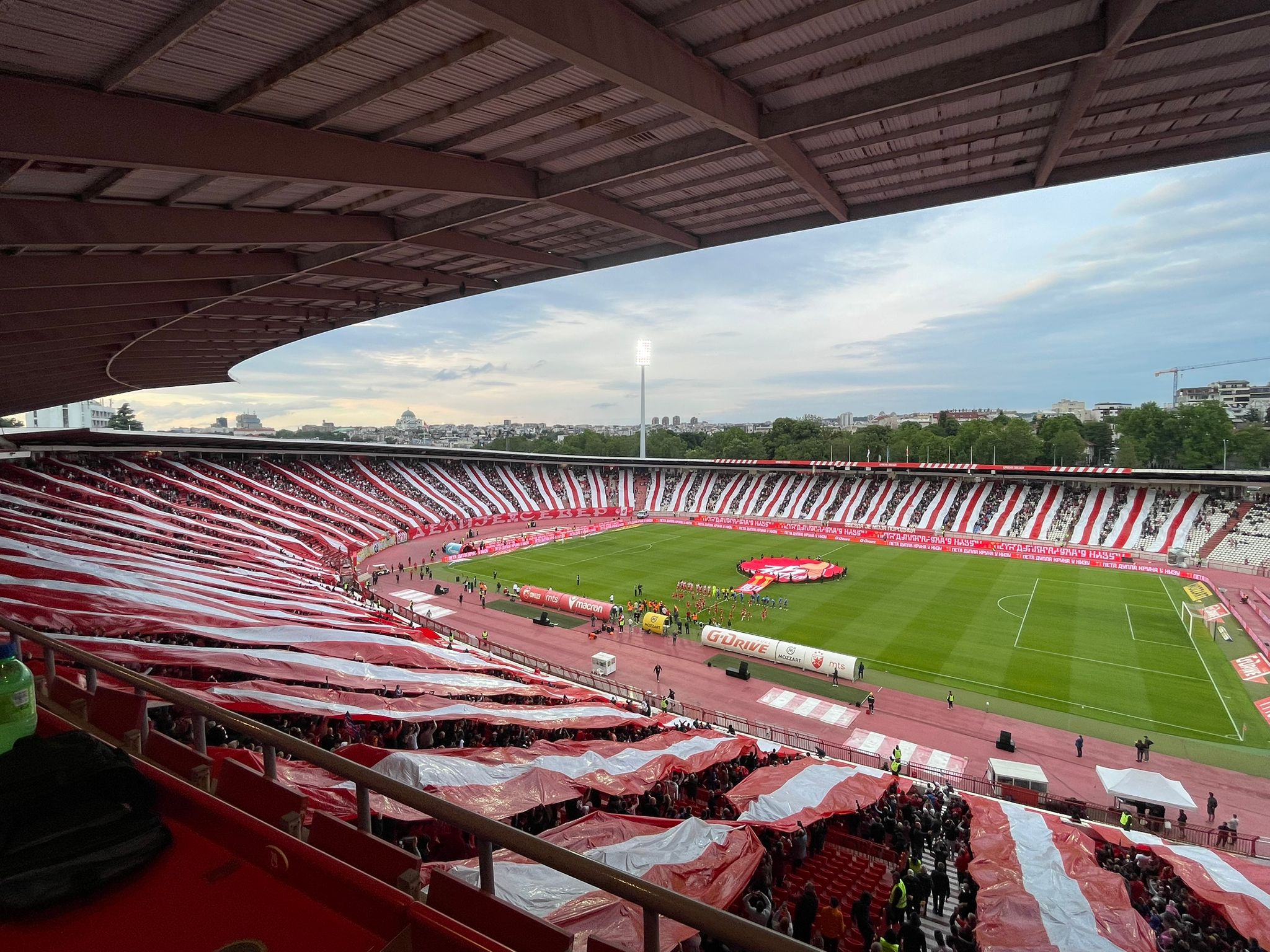 Zvezdina proslava titule