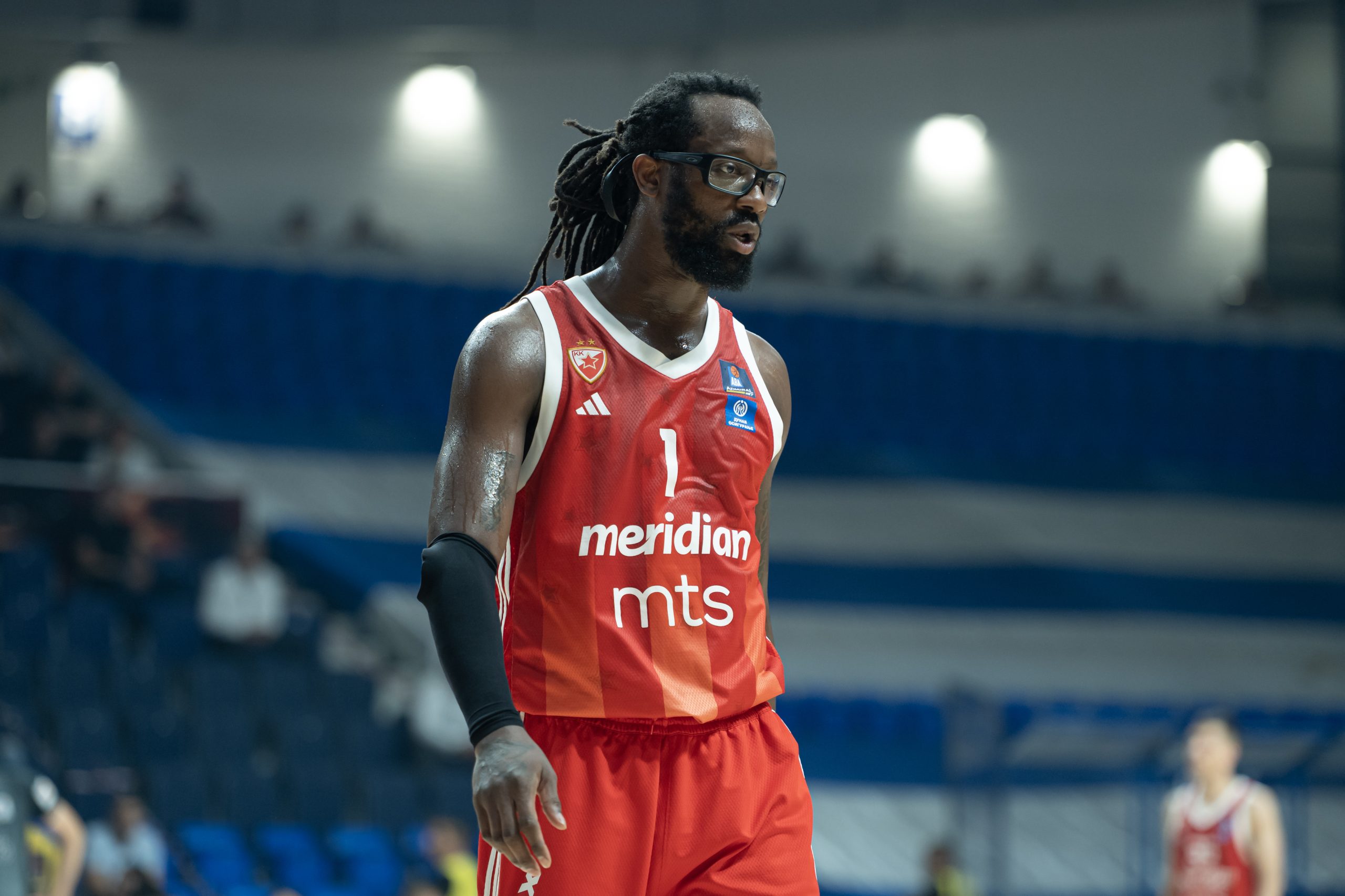 Džon Braun suspendovan