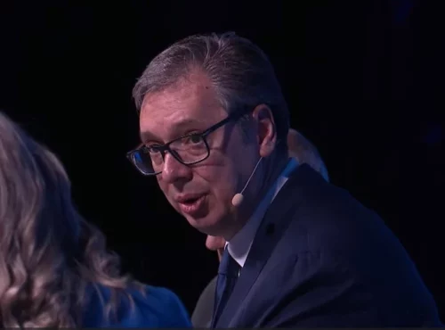 VUČIĆ O BLOKADAMA!