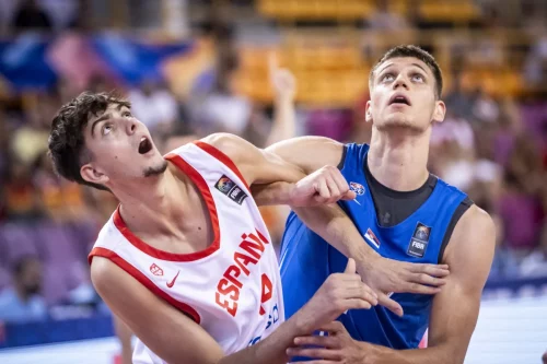 mlada košarkaška reprezentacija Srbije u polufinalu Evropskog prvenstva