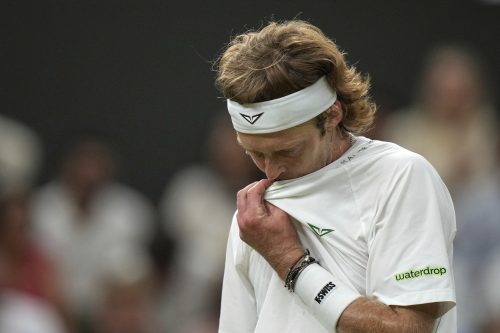 Alkaraz u četvrtfinalu Vimbldona