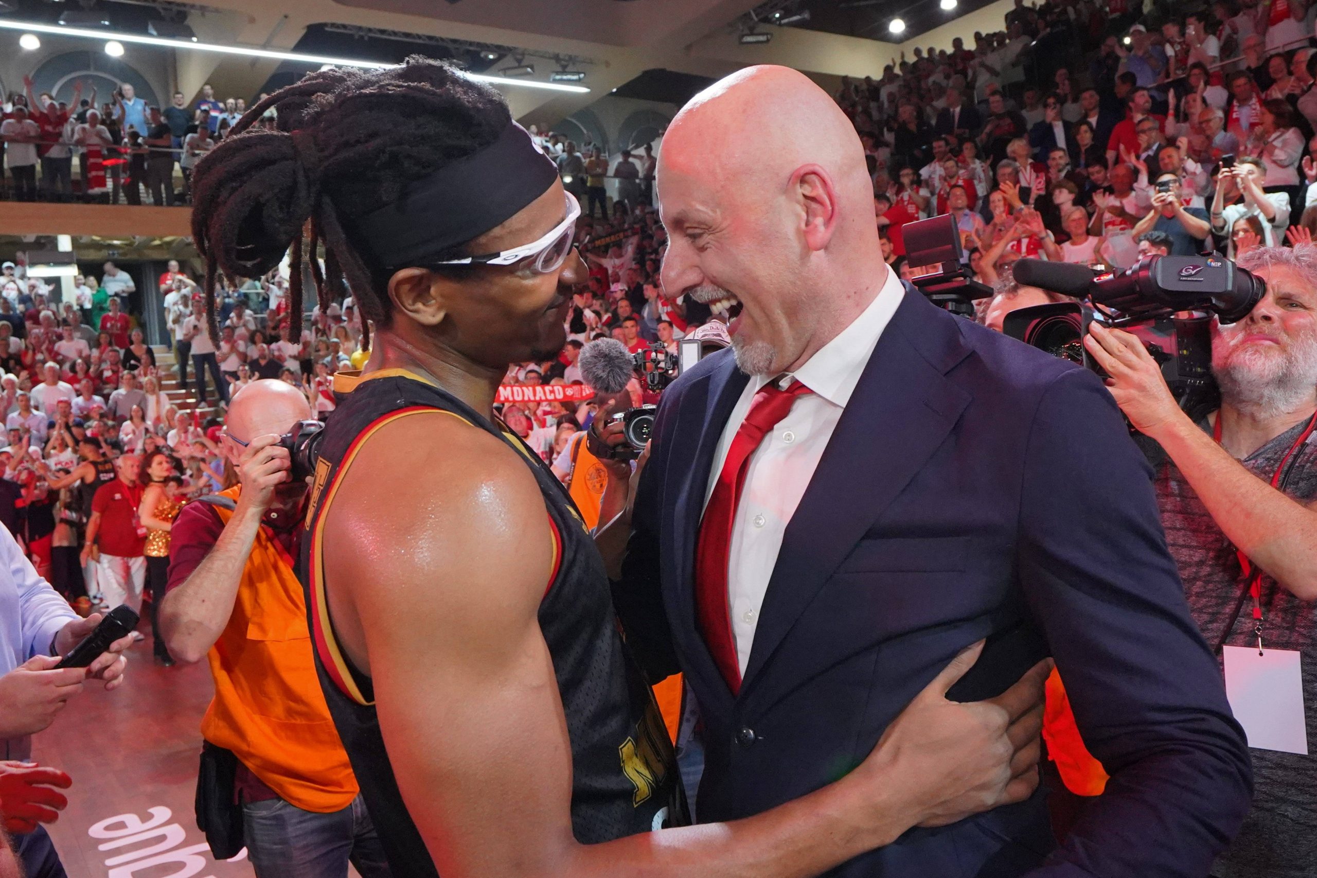 Čima Moneke Saša Obradović