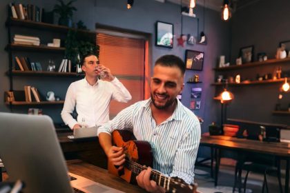 Emir Lapsus razočaran tekstopiscima: „Počeo sam da pišem svoje pesme, kad mogu drugi – mogu i ja!“