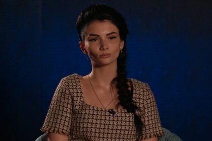 "DRŽAO ME JE DA VISIM SA TREĆEG SPRATA ZGRADE" Marijana Jeremić u uznemirujućoj ispovesti u emisiji "(NE)DOKAZANI"