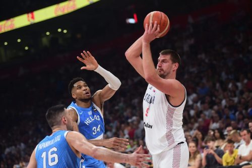 DONEO JE KONAČNU ODLUKU! Poznato da li će i dalje igrati za reprezentaciju!