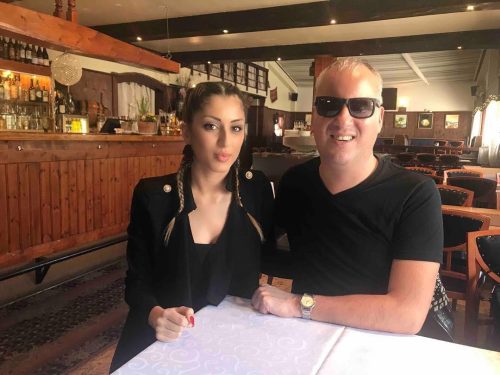 OVO JE LJUBAVNICA SAŠE MATIĆA: Njihova veza podigla buru u javnosti, a kada je njegova ŽENA SAZNALA, nastao je HAOS: Ovo su SOČNI DETALJI