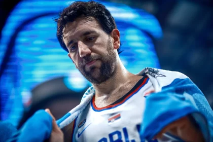 Vasilije Micić debi Hapoel