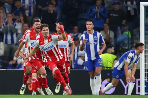 Porto u finišu slomio Zvezdu