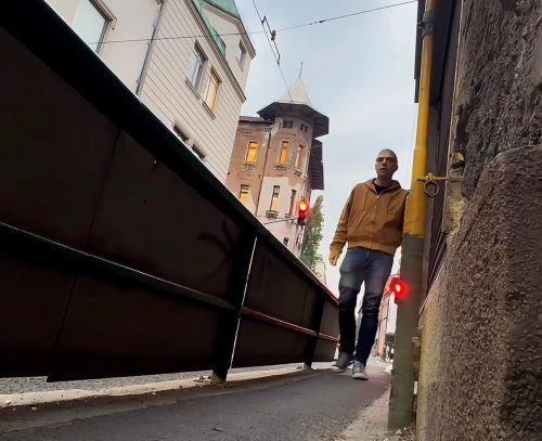 NAJUŽI I NAJOPASNIJI TROTOAR NA SVETU nalazi se u Sarajevu: HYPE TV NA LICU MESTA