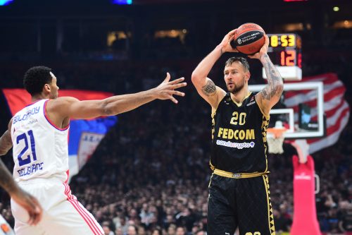 Motejunas u Crvenoj zvezdi